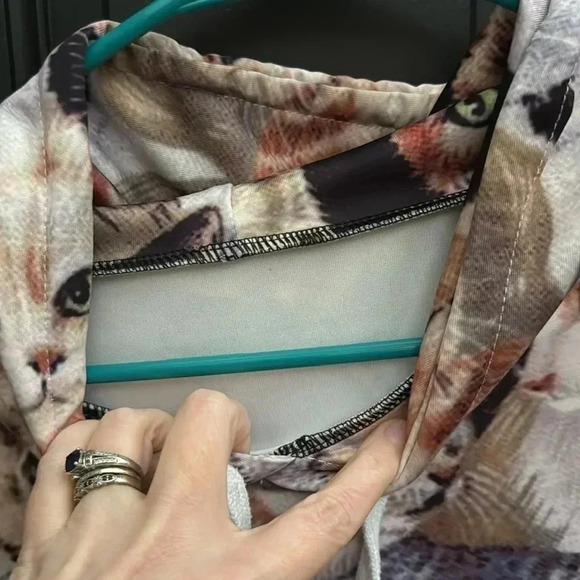 Novelty Cat Hoodie - Picture 5 of 8